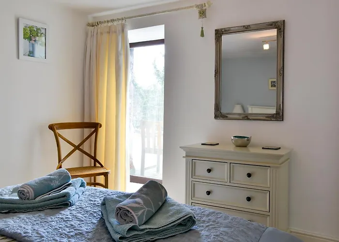 בית נופש Hilltop Barn *